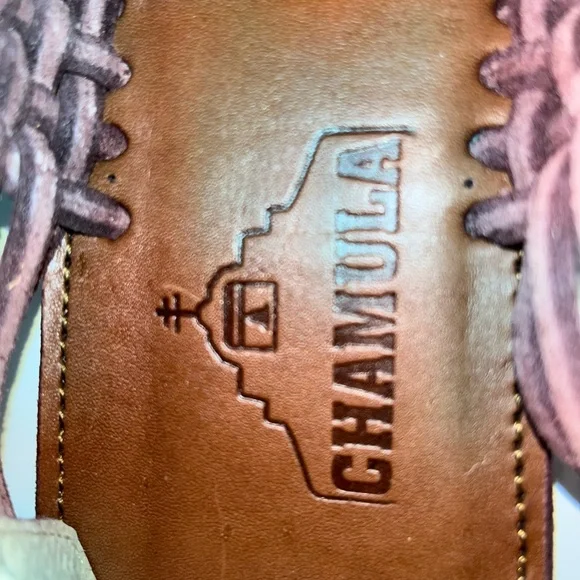 So Comfy: FITS LIKE A 12! - Picture 3 of 4